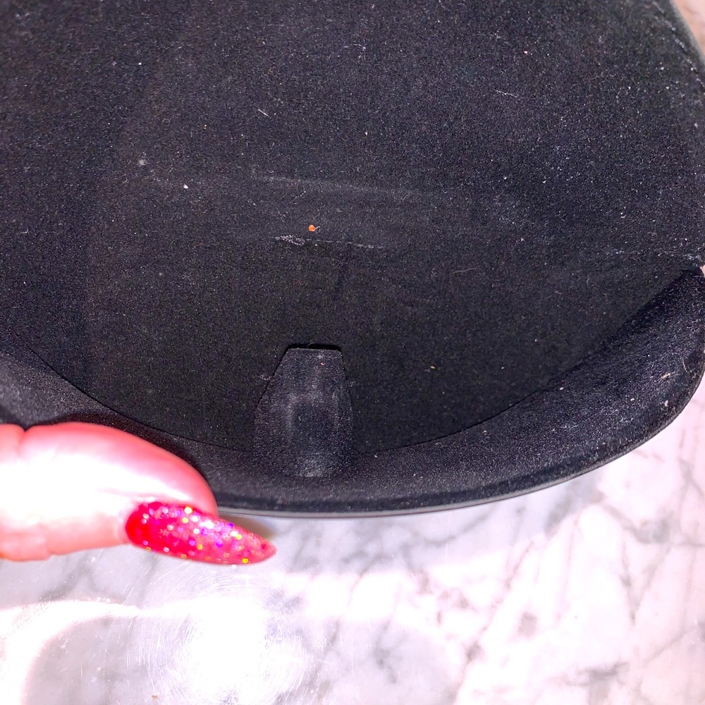 3/$15 ❤️RAY BANS GLASSES CASE! NWOT! NEVER USED! EXCELLENT CONDITION! - Picture 3 of 5